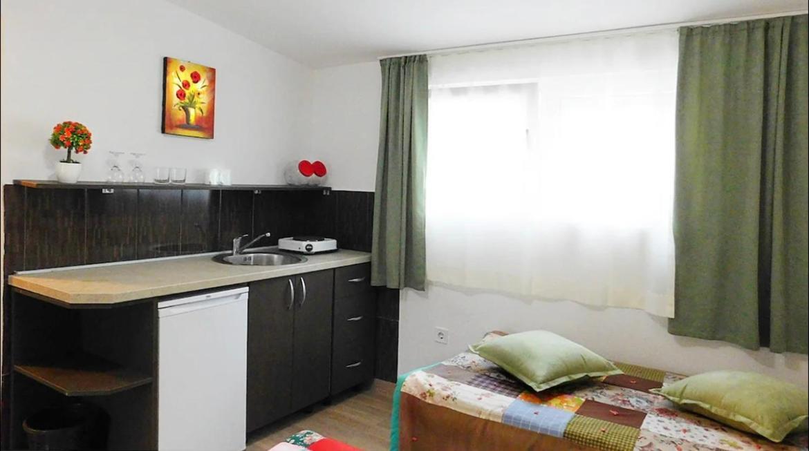 Apartments Lekic Будва Екстериор снимка